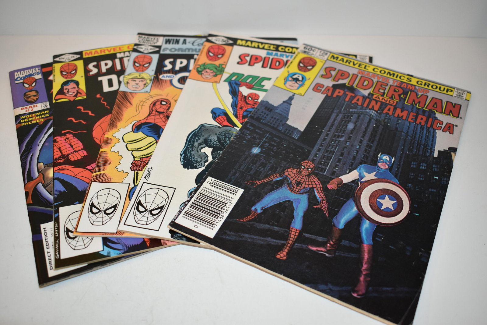 Vintage Lot of Marvel Team Up Comic Books 7, 120 113, 102, 128 (1 of 11)