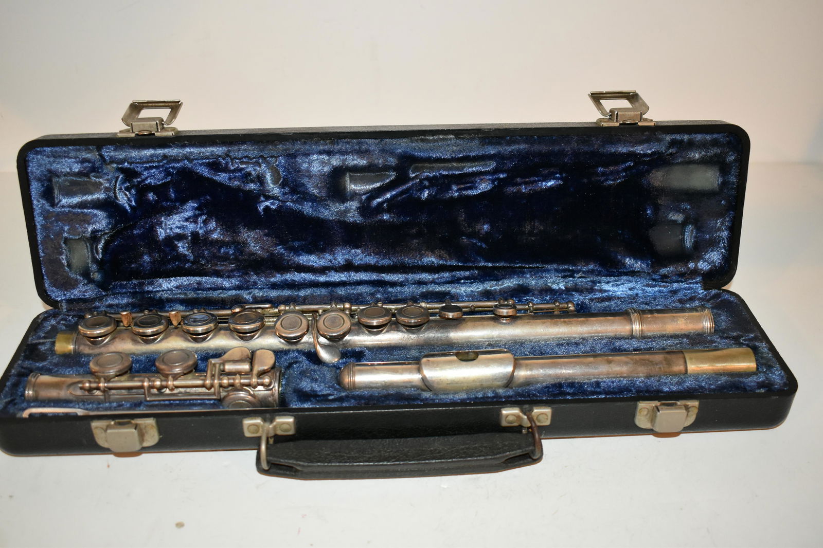 Armstrong flute model 104 deals