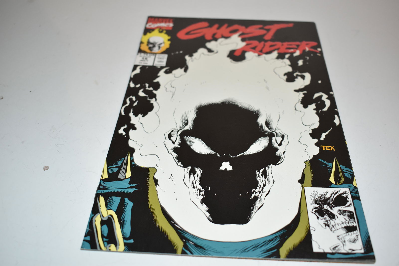 Vintage comic book ghost rider #15: Vintage comic book ghost rider #15 Please view all photos as they are part of the description and condition of this Item, Feel free to contact me with questions or picture requests! Used Item AS IS