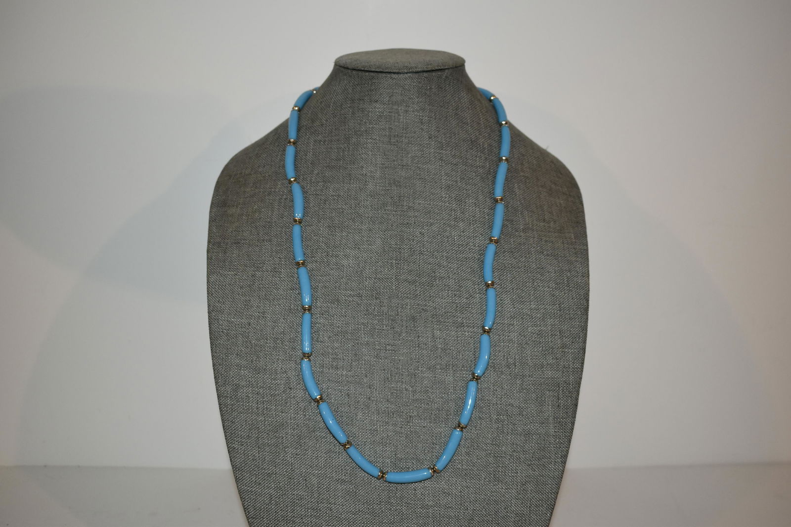 Vintage Signed Les Bernard Blue long Bead Necklace Beautiful 28" (1 of 4)