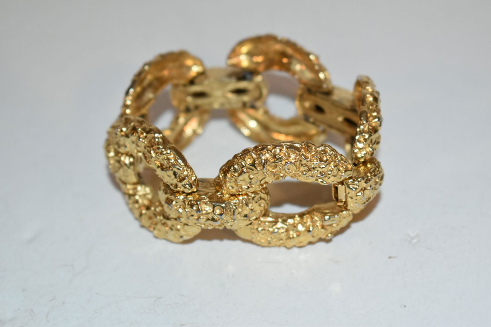 Vintage gold nugget style Bracelet 8" (1 of 3)