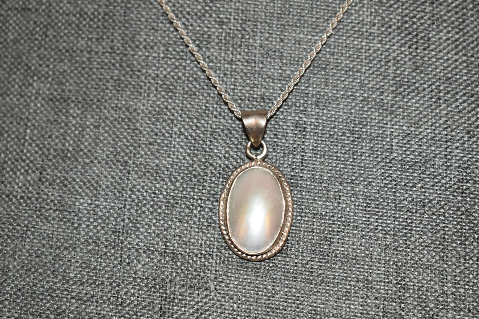 Vintage Sterling Silver mother of pearl pendant rope chain Necklace 17" (1 of 4)