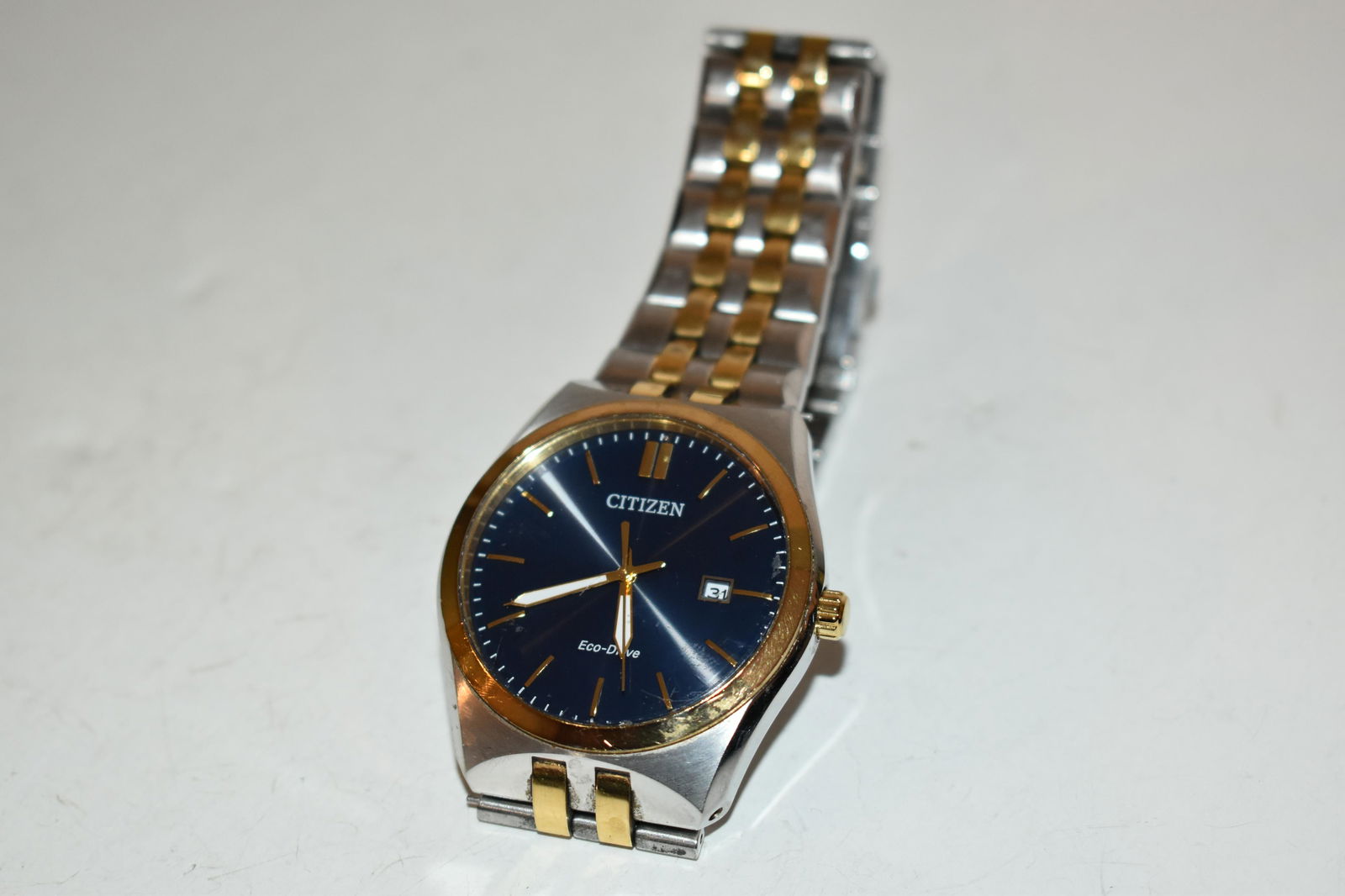 citizen eco drive mens watch Silver Vintage works: citizen eco drive mens watch Silver Vintage works Please view all photos as they are part of the description and condition of this Item, Feel free to contact me with questions or picture requests! Use