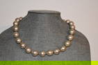 vintage large bead aluminum/metal necklace 16"