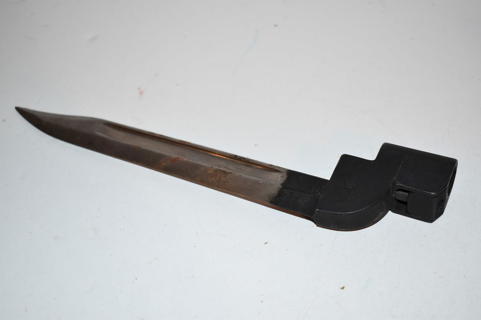 British Enfield No. 9 Mk. 1 Bayonet nice!!! (1 of 4)