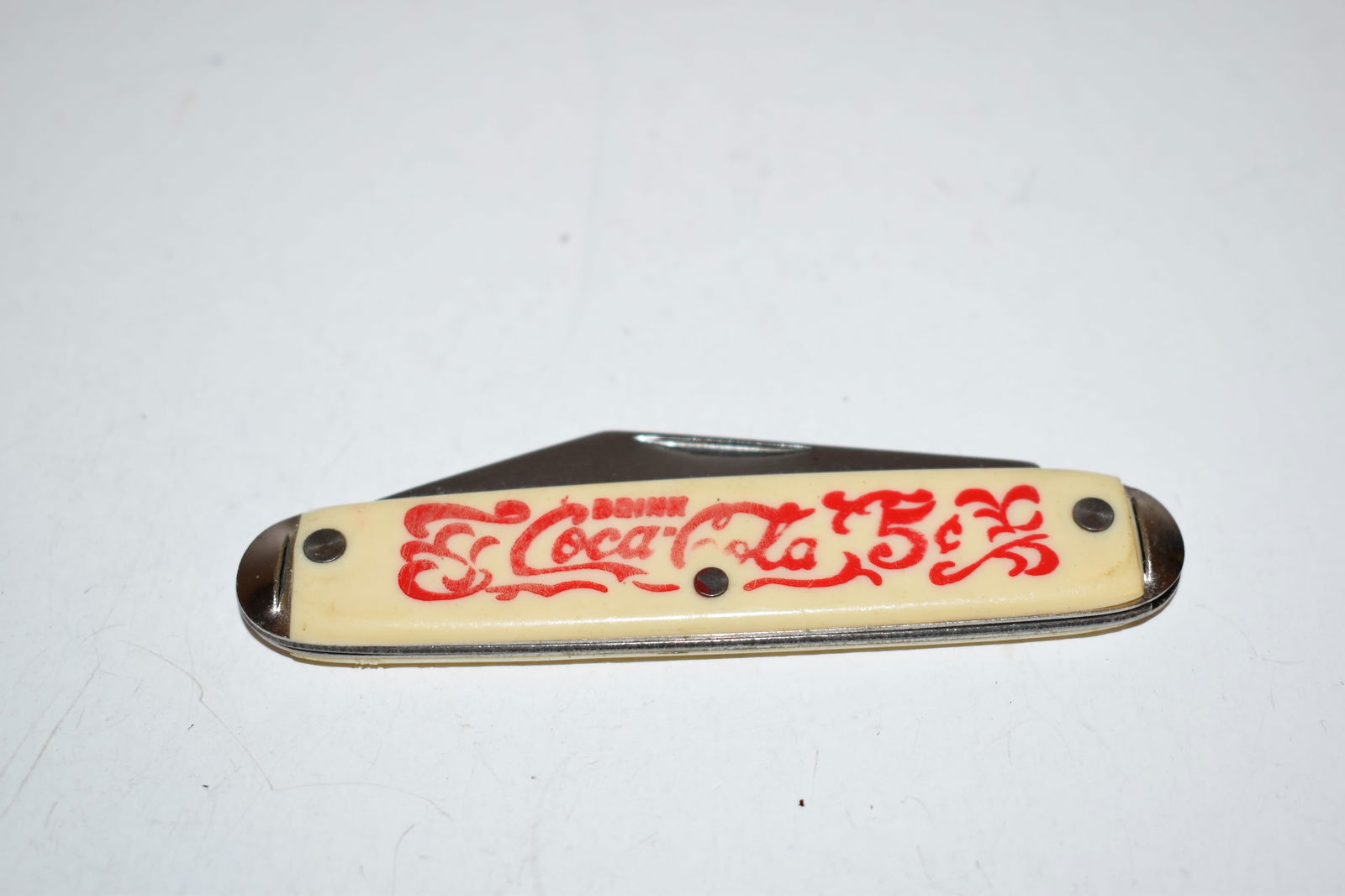 Vintage Coca-Cola Pocket Knife 3 1/2" closed (1 of 4)