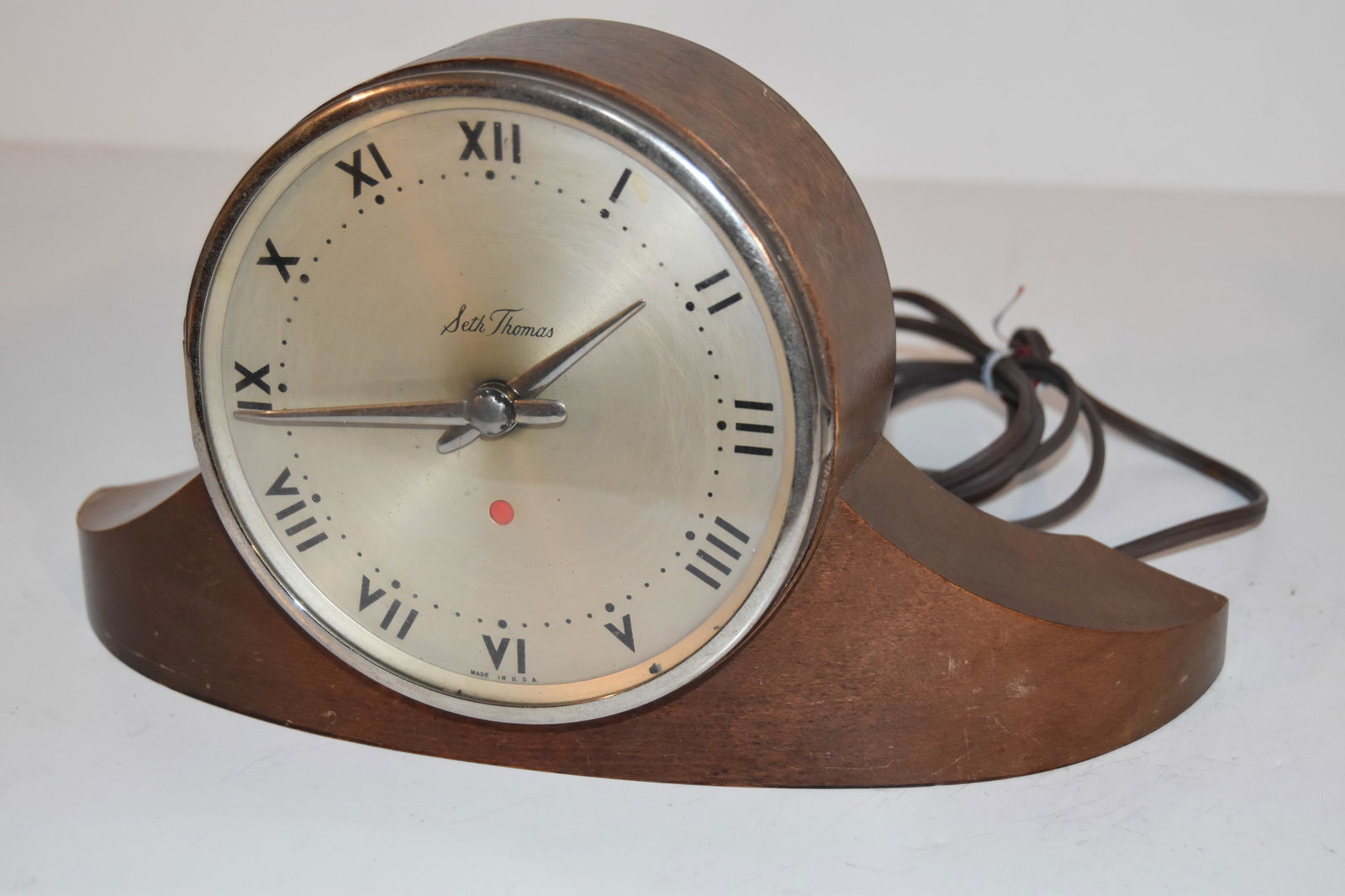 Vintage Seth Thomas  DYNAIRE 1E Clock Art Deco E022-000 works great!!! (1 of 5)