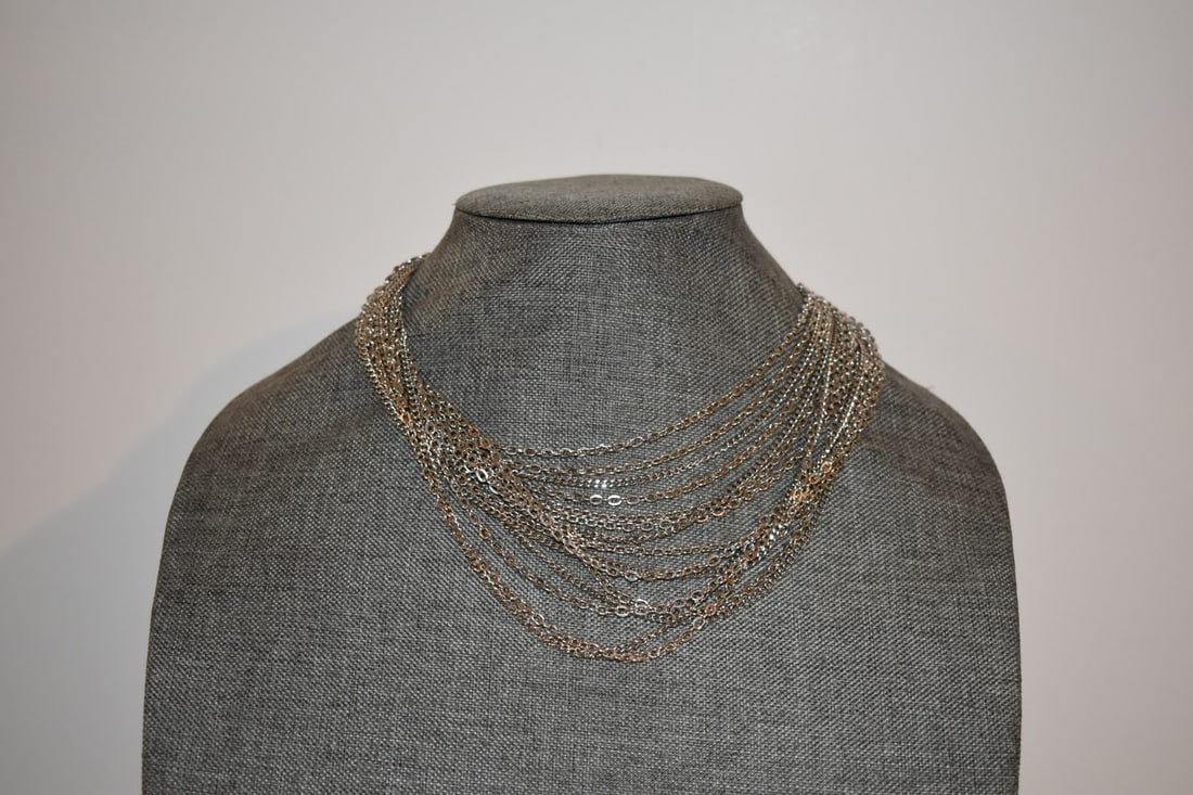 Vintage Crown Trifari Multi Strand Rope Chain Necklace 18": Vintage Crown Trifari Multi Strand Rope Chain Necklace 18" Please view all photos as they are part of the description and condition of this Item, Feel free to contact me with questions or picture requ