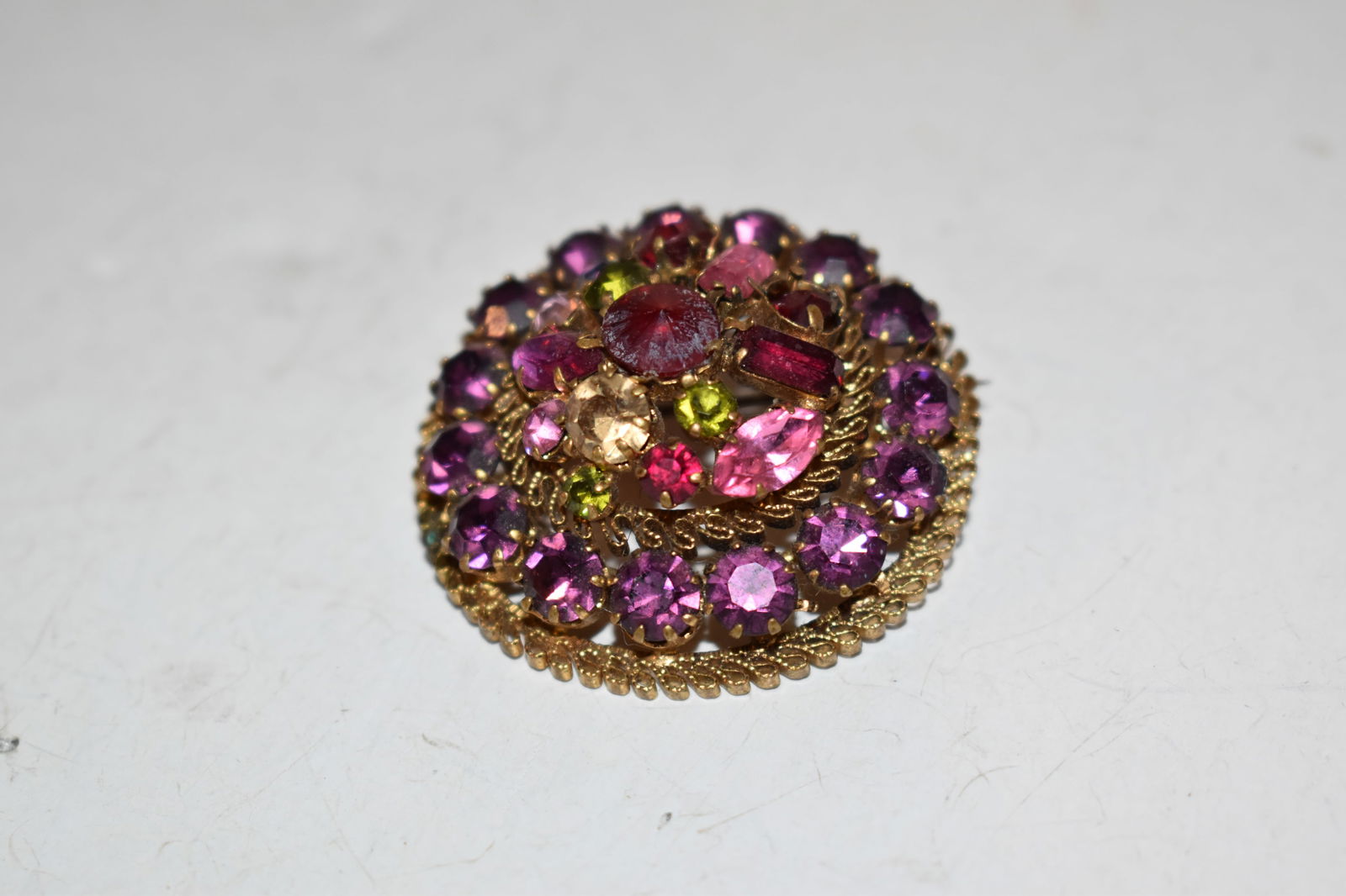 Vintage Signed AUSTRIA Pink Rose Green Rhinestone Brooch Schreiner Style (1 of 4)