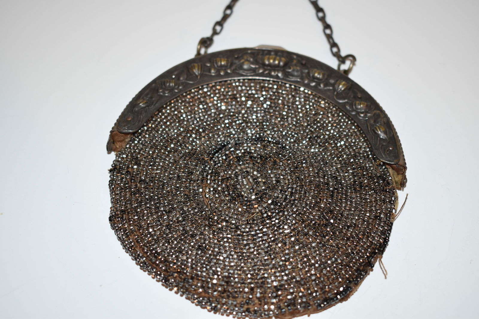 Vintage beaded purse missing some beads (1 of 6)