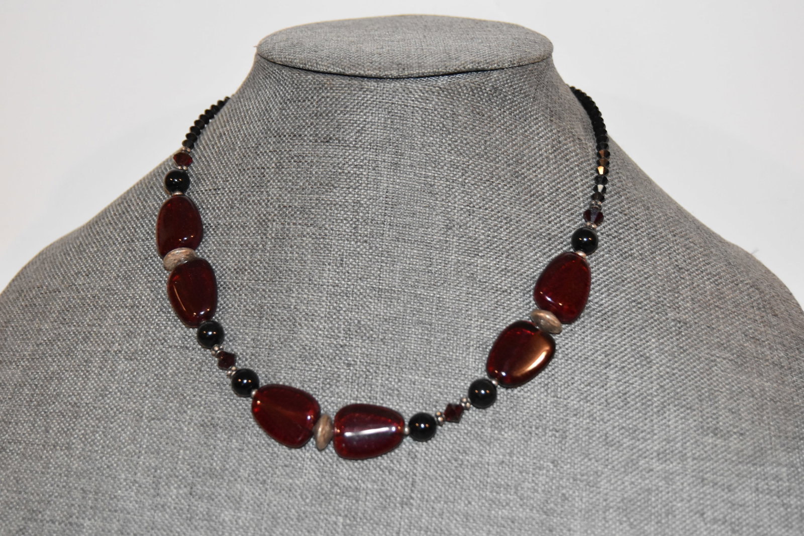 Vintage Sterling Silver Swarovski beaded Necklace 15": Vintage Sterling Silver Swarovski beaded Necklace 15" Please view all photos as they are part of the description and condition of this Item, Feel free to contact me with questions or picture requests!