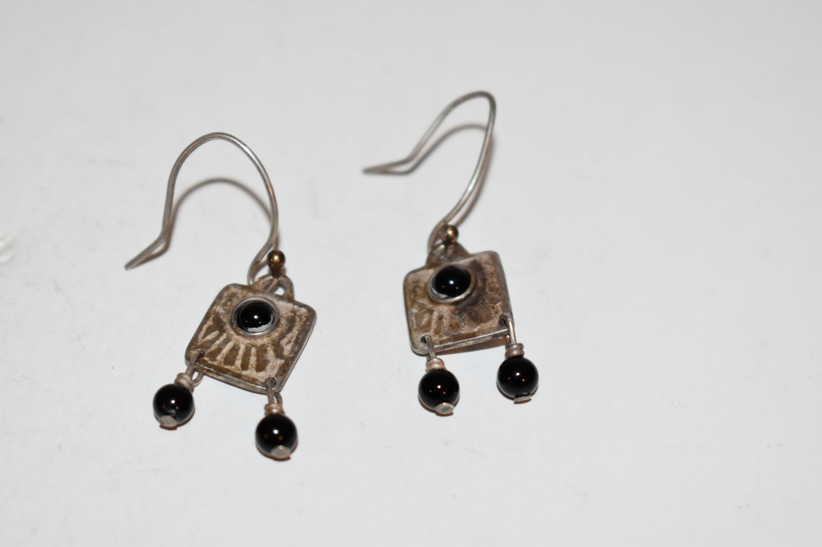 Navajo Sterling Silver onyx Beads Dangle Drop Earring Trades (1 of 5)