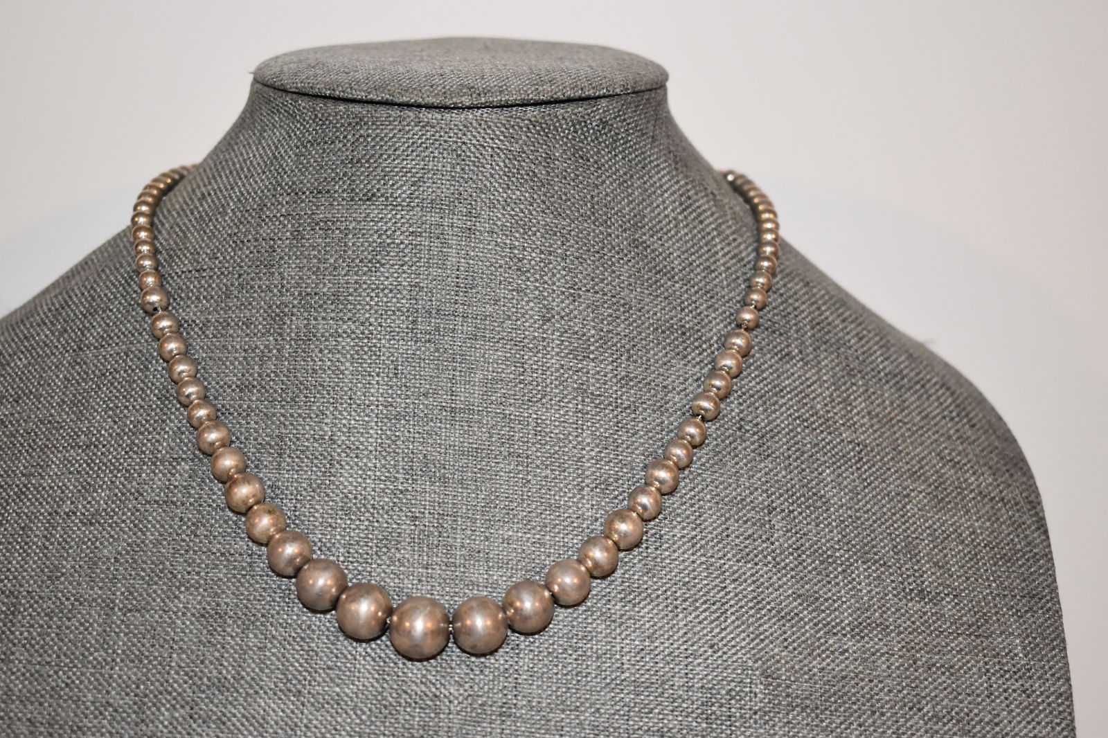 Vintage Sterling Silver Graduated Bead Ball Necklace lobster clasp 18" (1 of 4)