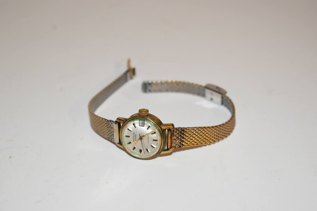 Vintage Witttnauer Automatic 17 Jewels Ladies Watch Working (1 of 4)