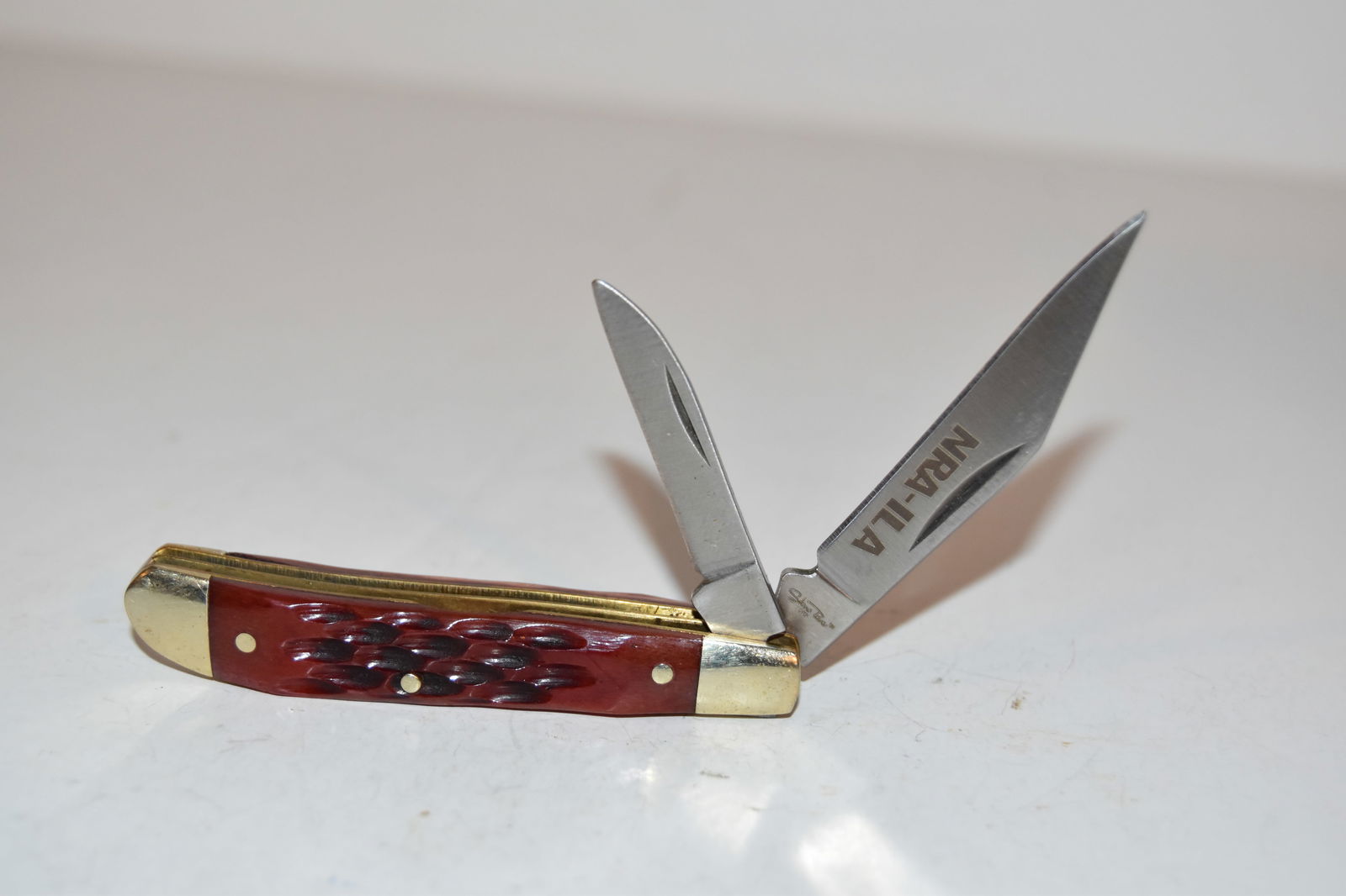 vintage stone river pocket knife (1 of 4)