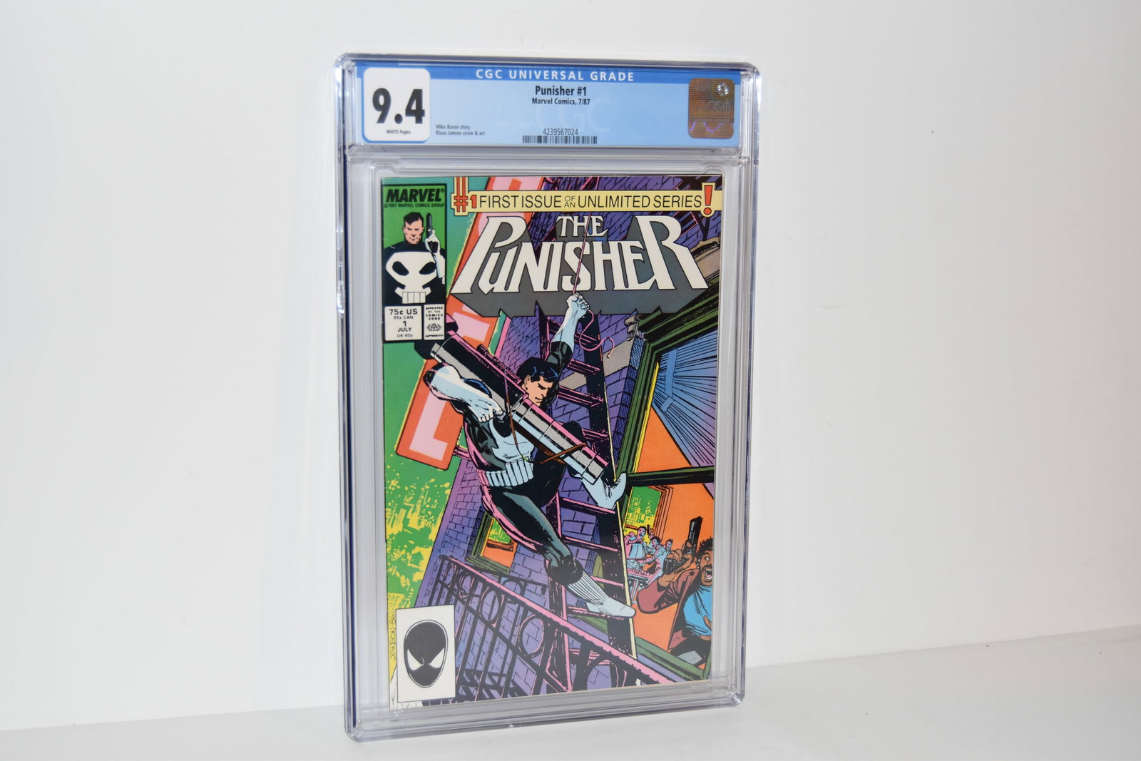 Vintage Comic Book The Punisher #1 CGC 9.4 (1 of 2)