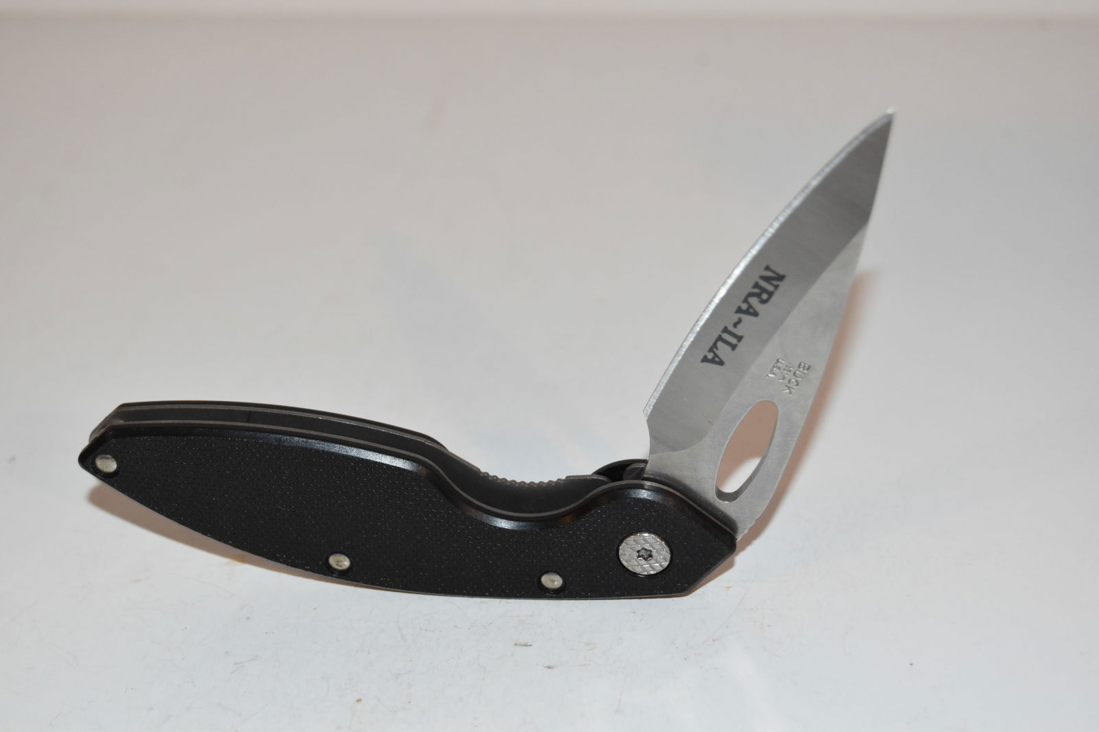 Buck USA 181 Odyssey NRA-ILA Folding Pocket Knife (1 of 4)