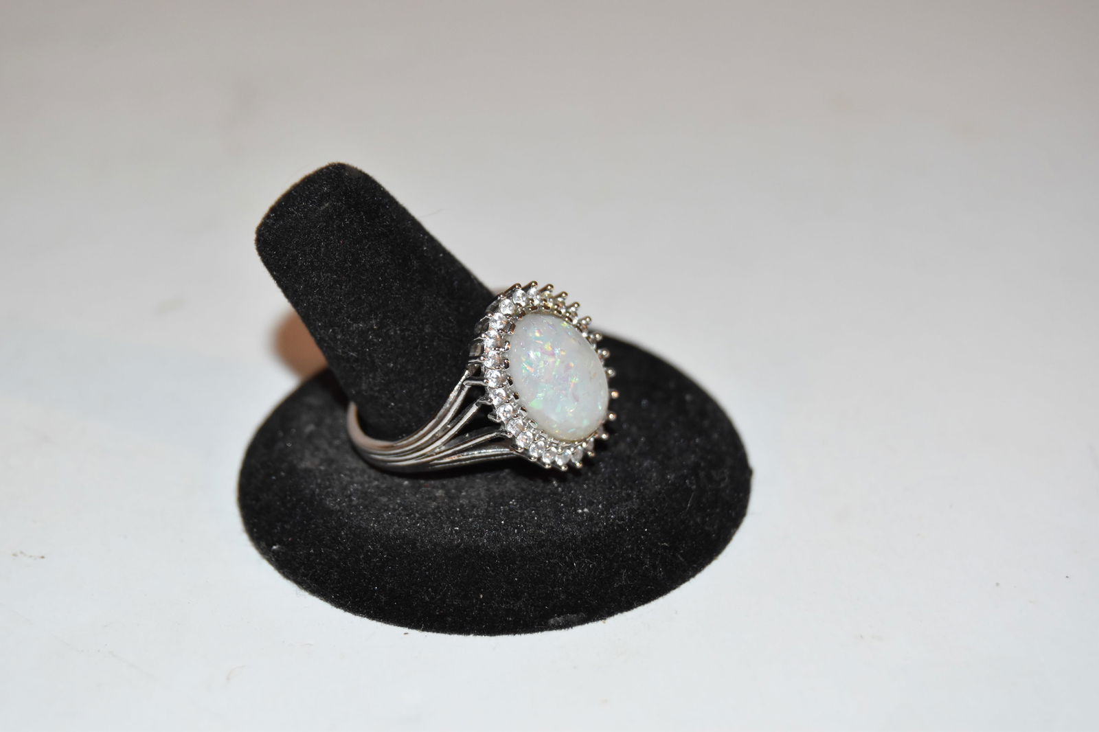 Vintage Sterling Silver 925 opal Ring sz 10 (1 of 5)