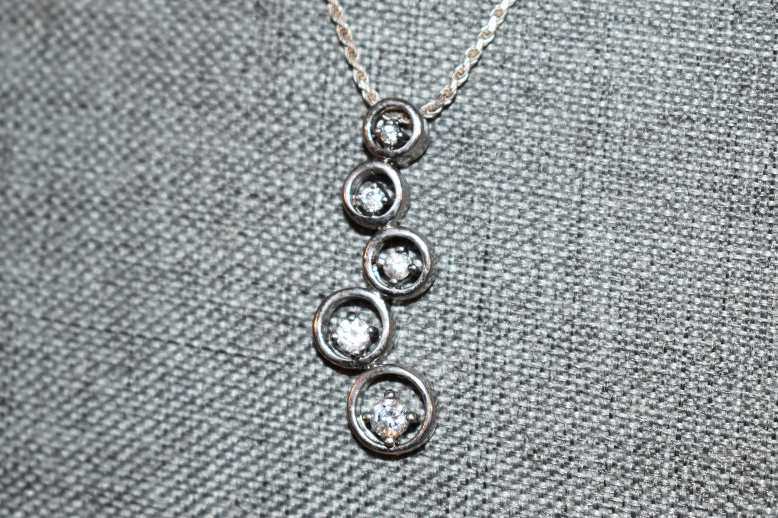 Vintage Sterling Silver rhinestone pendant rope chain Necklace 21": Vintage Sterling Silver rhinestone pendant rope chain Necklace 21" Please view all photos as they are part of the description and condition of this Item, Feel free to contact me with questions or pict