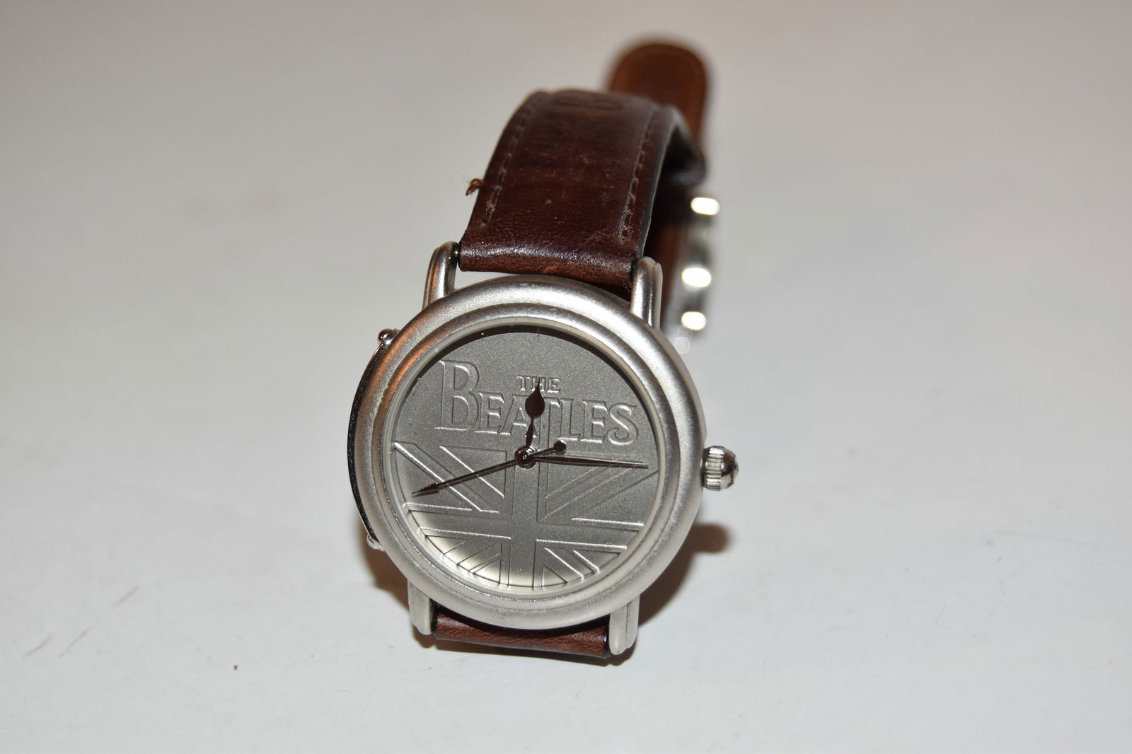 Vintage Beatles Apple Corps Watch working (1 of 6)