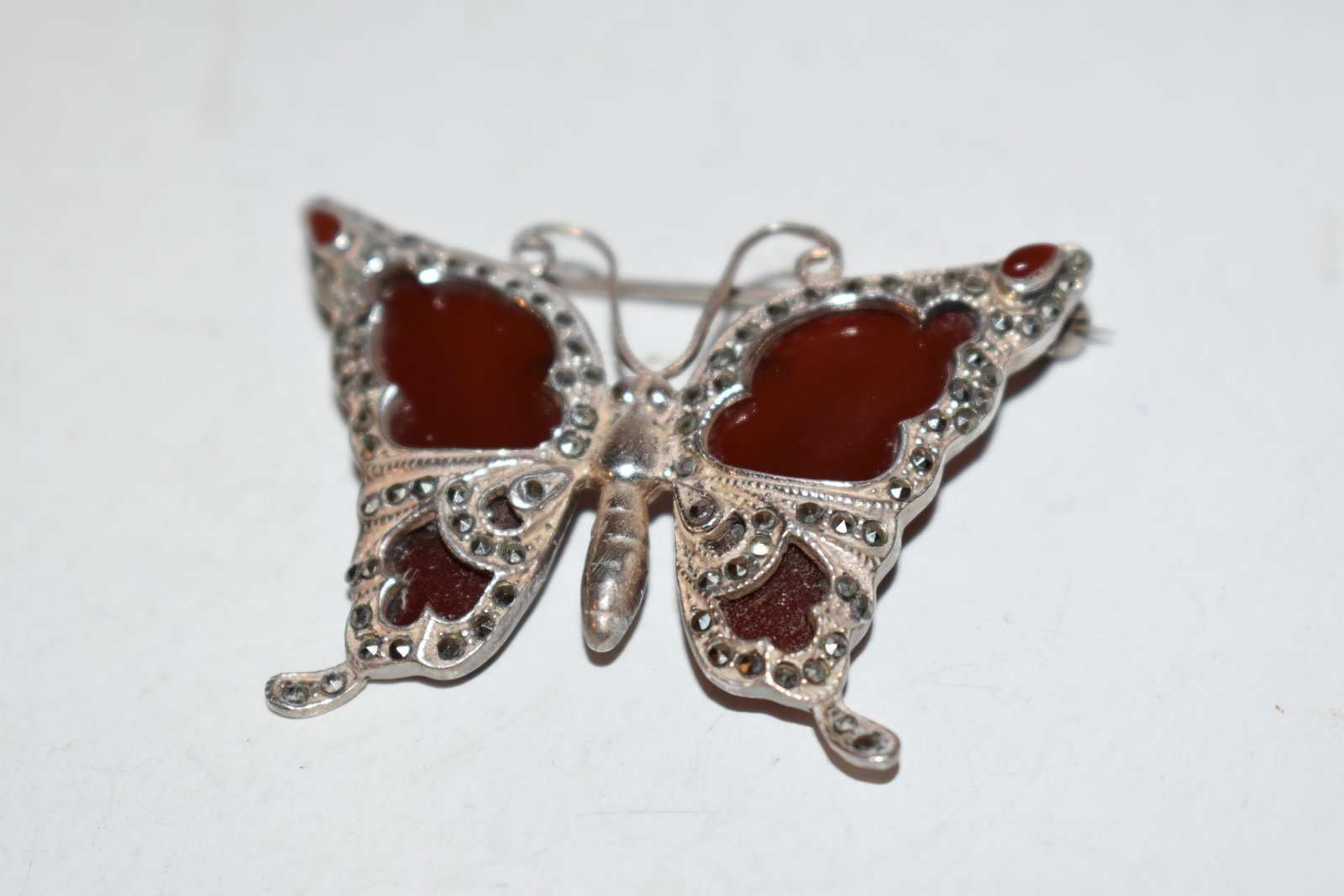 Vintage Sterling Silver Amethyst marcasite butterfly Brooch: Vintage Sterling Silver Amethyst marcasite butterfly Brooch Please view all photos as they are part of the description and condition of this Item, Feel free to contact me with questions or picture req