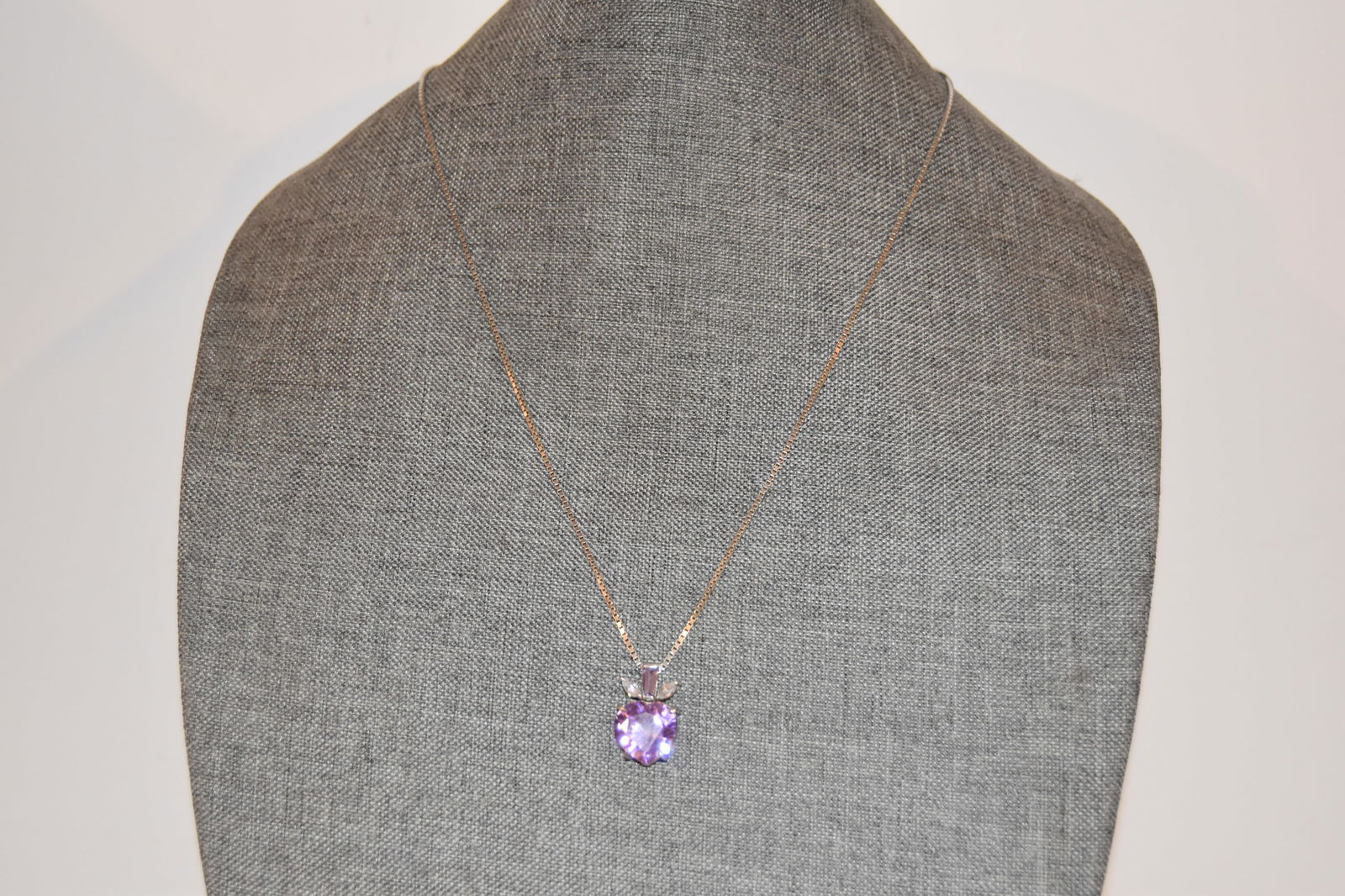 Vintage Sterling Silver Tourmaline apple pendant Necklace 24" (1 of 4)