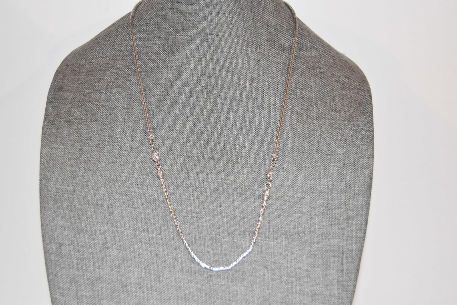 Sarda Sterling Silver Bali Byzantine Chain Necklace 29": Sarda Sterling Silver Bali Byzantine Chain Necklace 29" Please view all photos as they are part of the description and condition of this Item, Feel free to contact me with questions or picture request