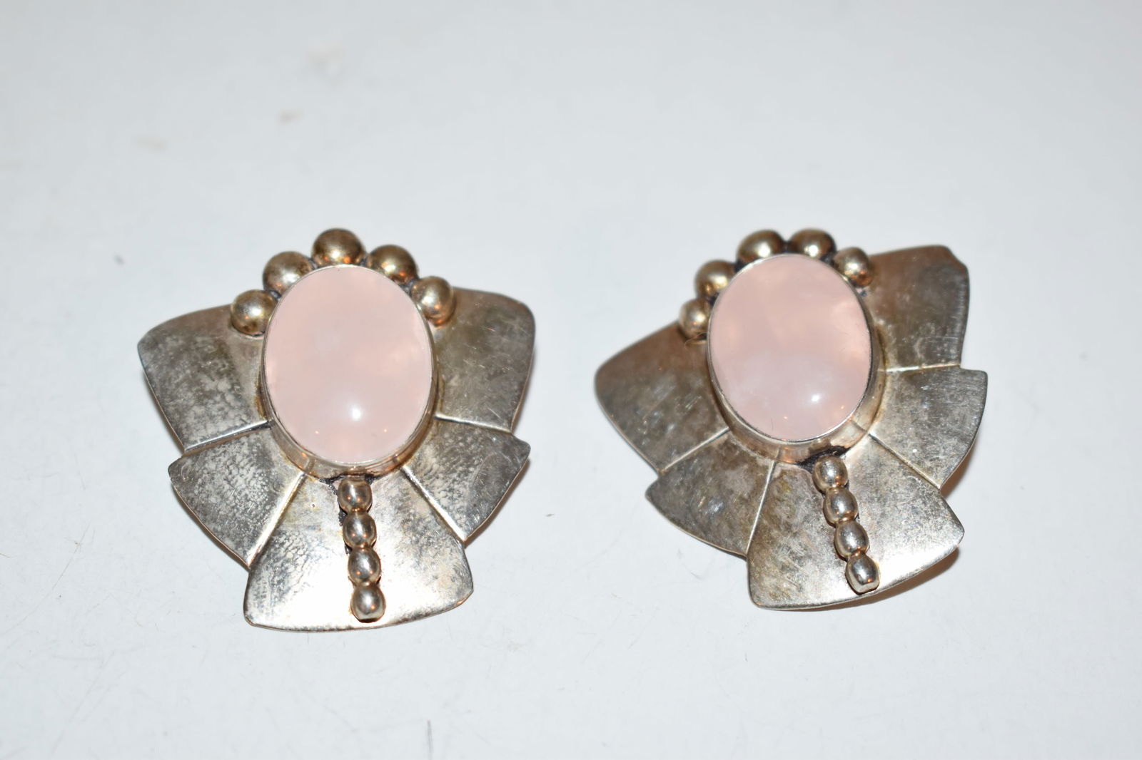 sterling silver pink jadeite large earrings: sterling silver pink jadeite large earrings Please view all photos as they are part of the description and condition of this Item, Feel free to contact me with questions or picture requests! Used Item