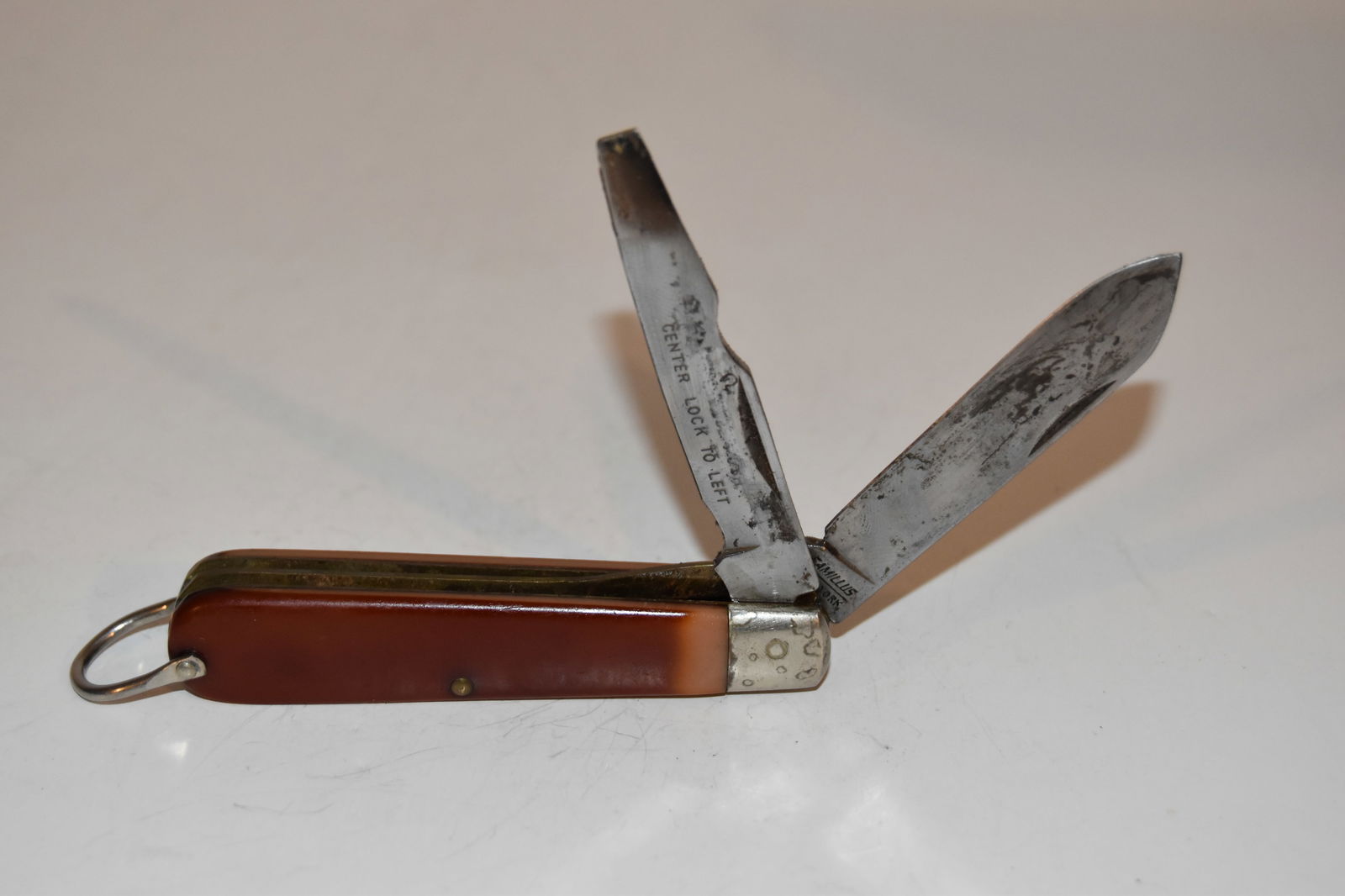 Vintage Pocket Knife Vintage CAMILLUS New York 2 Blade No. 27 Electricians Pocket Knife Made in USA (1 of 4)
