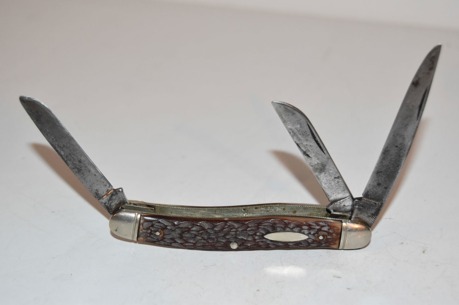 Vintage 1960 -1970s, Camillus DeLuxe #69, Stockman, Folding Pocket Knife (1 of 4)