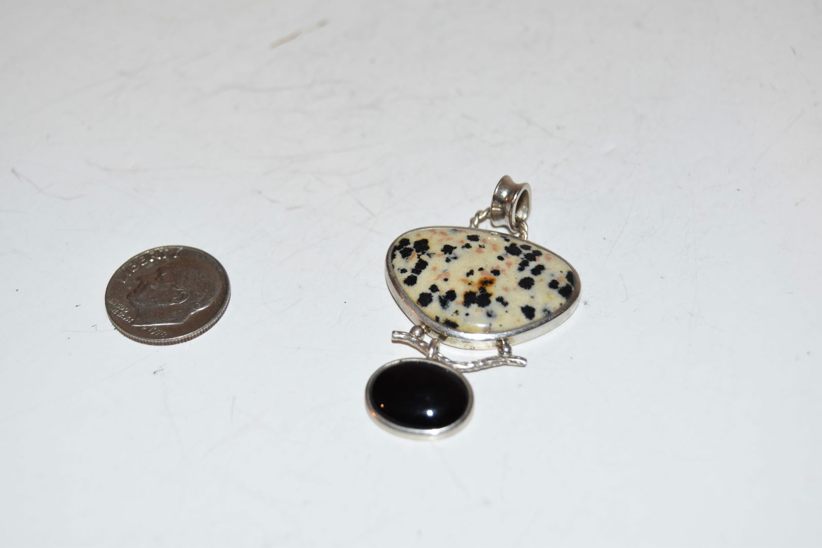 Vintage Sterling Silver WK Whitney Kelly Pendant (1 of 3)