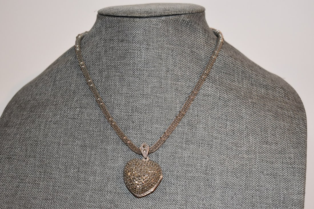 sterling silver marcasite heart pendant necklace 16" 30 grams: sterling silver marcasite heart pendant necklace 16" 30 grams Please view all photos as they are part of the description and condition of this Item, Feel free to contact me with questions or picture r