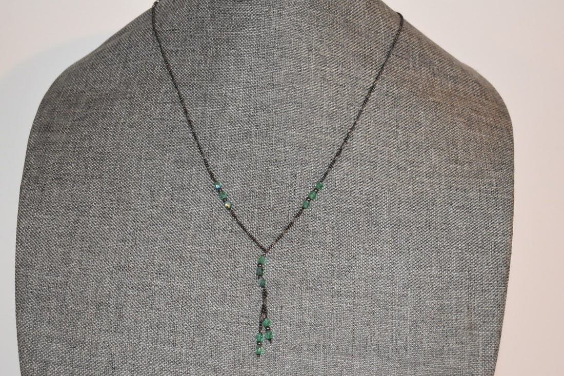 vintage sterling silver Swarovski blue necklace 20": vintage sterling silver Swarovski blue necklace 20" Please view all photos as they are part of the description and condition of this Item, Feel free to contact me with questions or picture requests! U