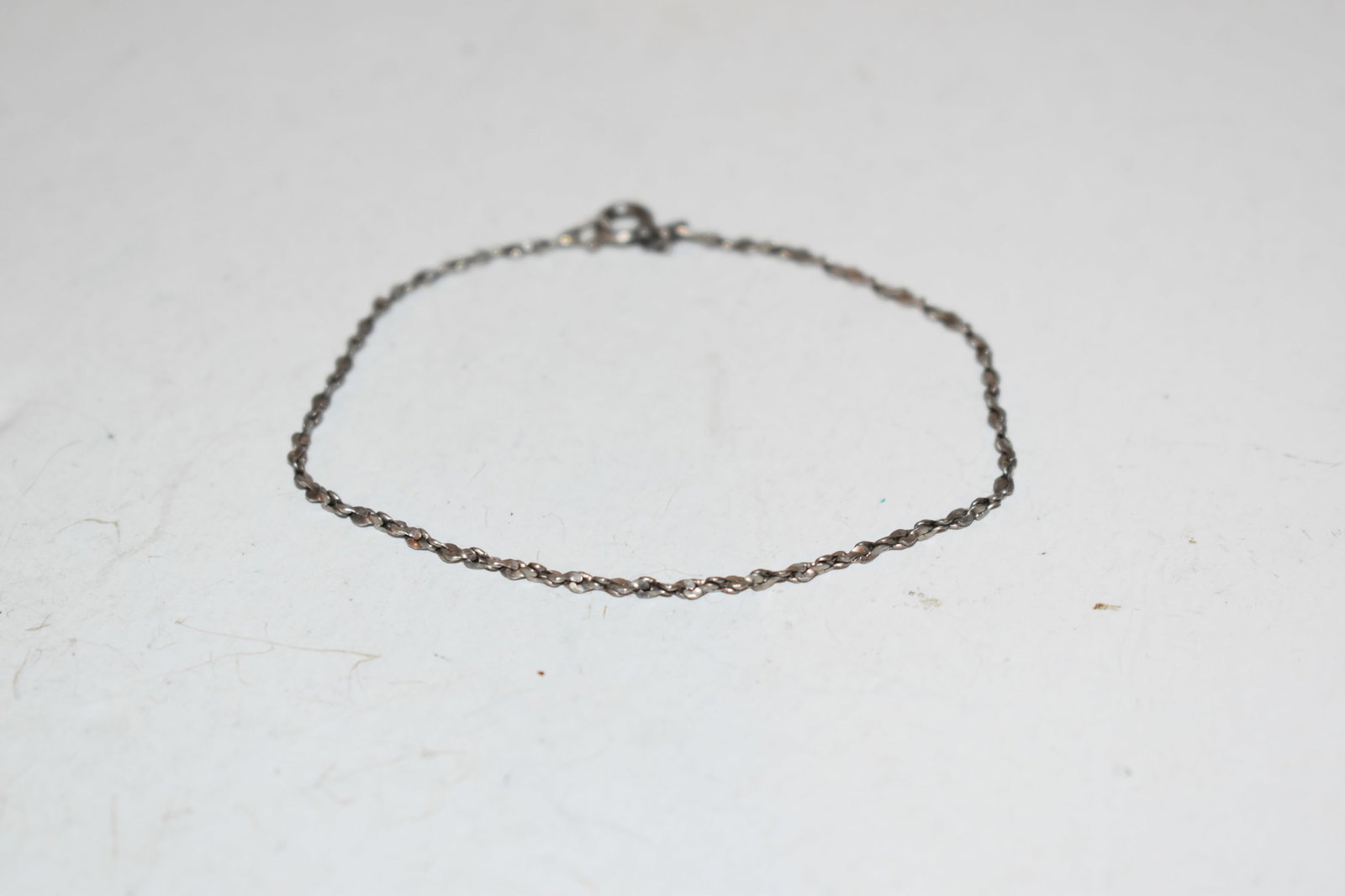 Vintage Sterling Silver rope Bracelet 7": Vintage Sterling Silver rope Bracelet 7" Please view all photos as they are part of the description and condition of this Item, Feel free to contact me with questions or picture requests! Used Item AS