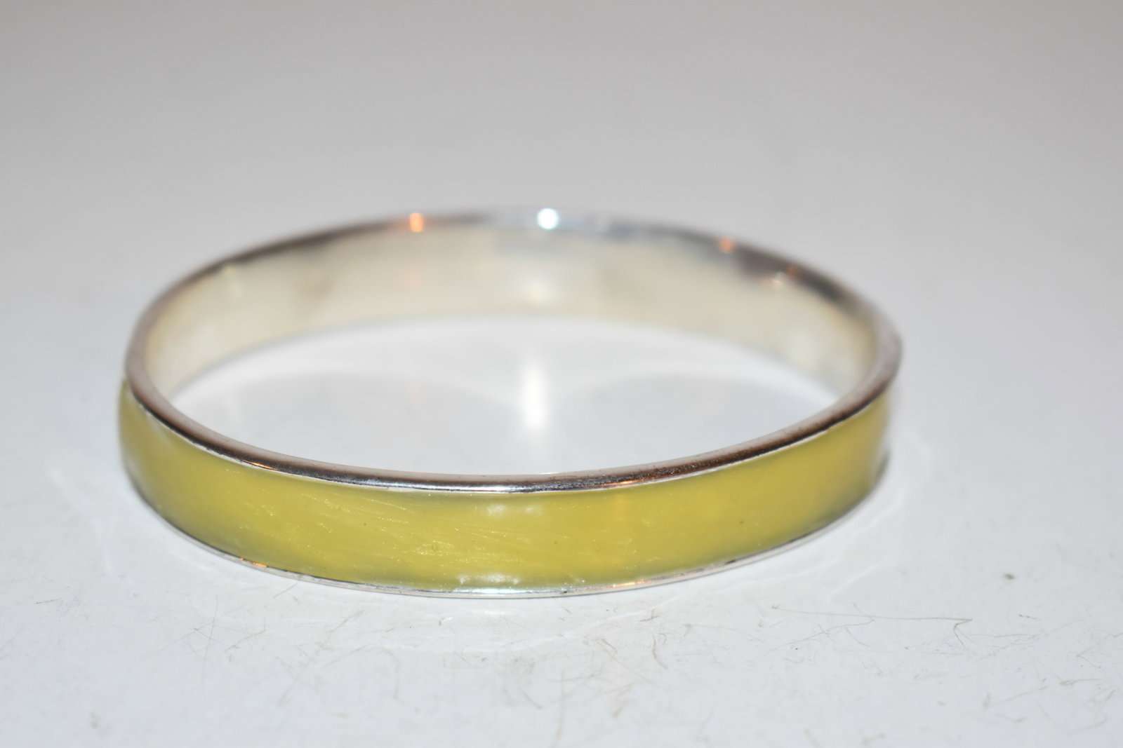 vintage yellow enamel monet bracelet 8": vintage yellow enamel monet bracelet 8" Please view all photos as they are part of the description and condition of this Item, Feel free to contact me with questions or picture requests! Used Item AS 