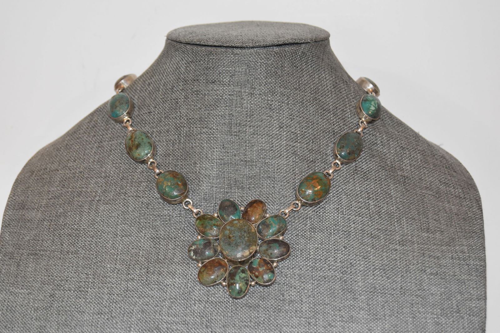 Vintage Navajo Sterling Silver Turquoise Pendant Necklace (1 of 5)