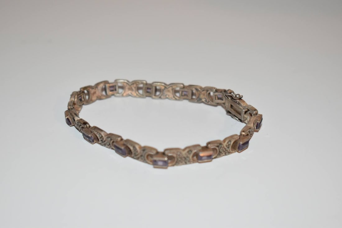 vintage sterling silver marcasite amethyst bracelet 7": vintage sterling silver marcasite amethyst bracelet 7" Please view all photos as they are part of the description and condition of this Item, Feel free to contact me with questions or picture requests