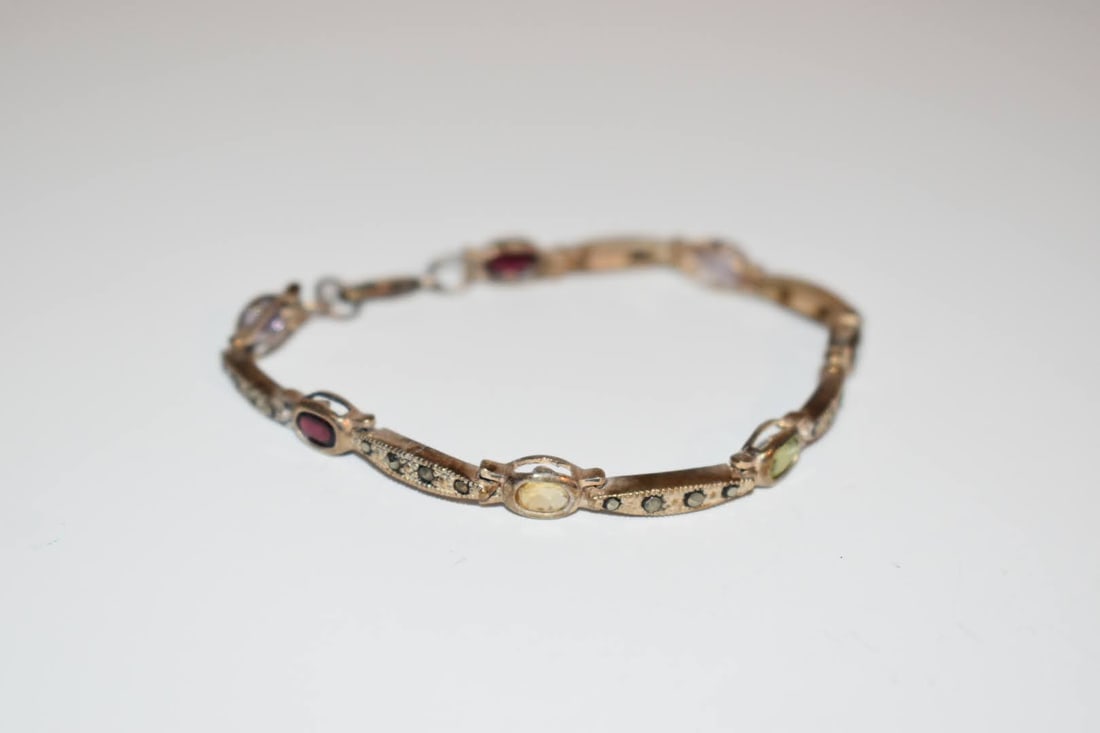 vintage sterling silver marcasite amethyst bracelet 7": vintage sterling silver marcasite amethyst bracelet 7" Please view all photos as they are part of the description and condition of this Item, Feel free to contact me with questions or picture requests