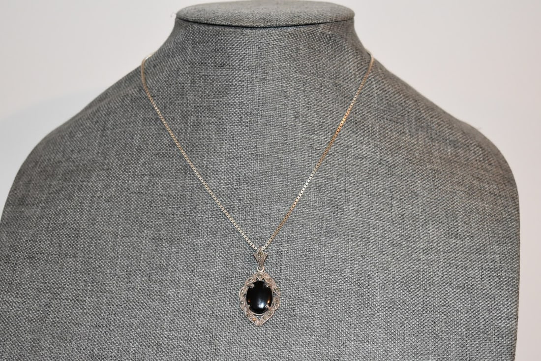 vintage sterling silver onyx marcasite necklace pendant 17": vintage sterling silver onyx marcasite necklace pendant 17" Please view all photos as they are part of the description and condition of this Item, Feel free to contact me with questions or picture req