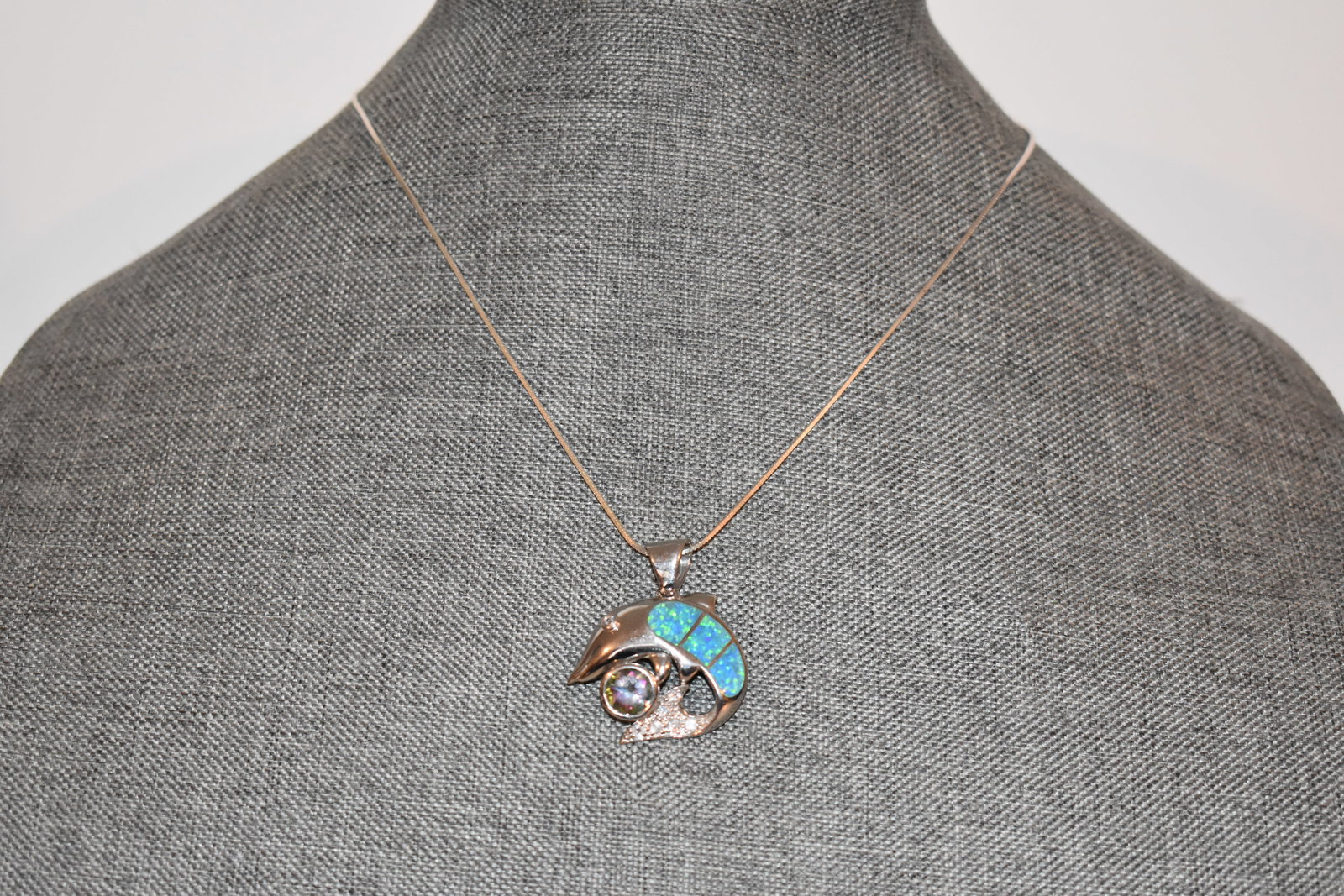 Vintage Sterling Silver Spinel opal pendant fish Necklace 18" (1 of 4)
