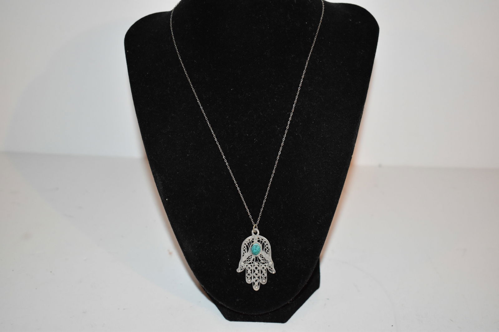 Vtg 925 Sterling Silver Hamsa Hand Pendant Turquoise Chain Necklace 18" (1 of 4)