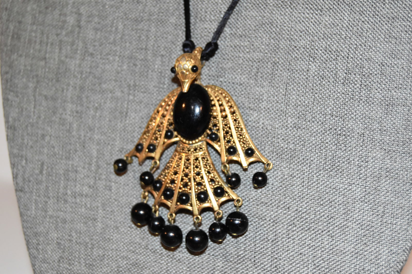 vintage native american bird pendant necklace 3" x 2 3/4" (1 of 5)