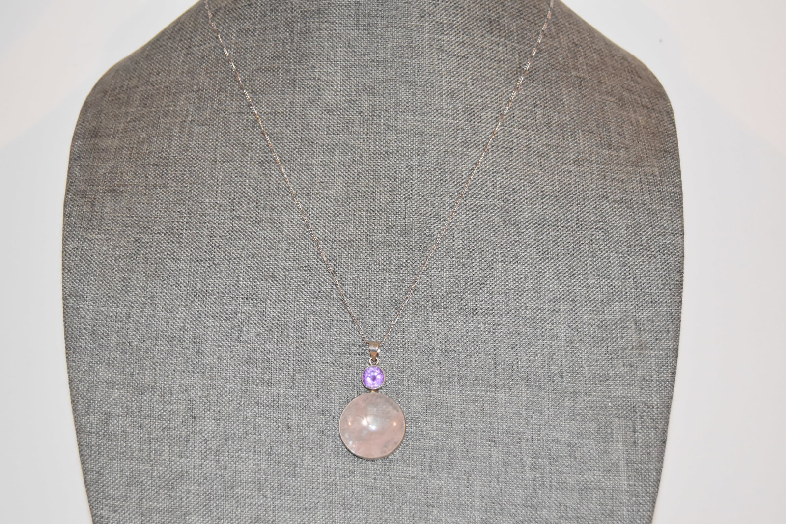 Vintage Sterling Silver Necklace pink Jadeite & Amethyst Pendant 22": Vintage Sterling Silver Necklace pink Jadeite & Amethyst Pendant 22" Please view all photos as they are part of the description and condition of this Item, Feel free to contact me with questions or pi
