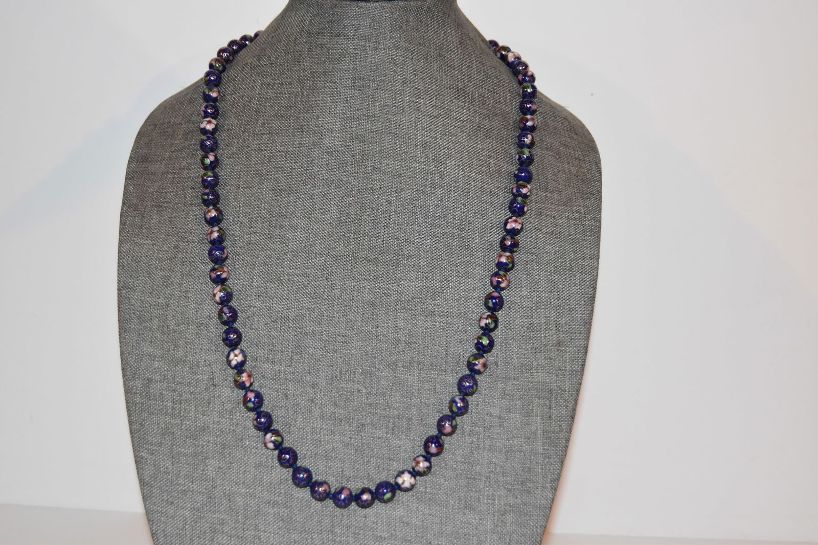 Vintage Cloisonne Blue Beaded Necklace Flower Floral Hand Knotted 29" (1 of 4)