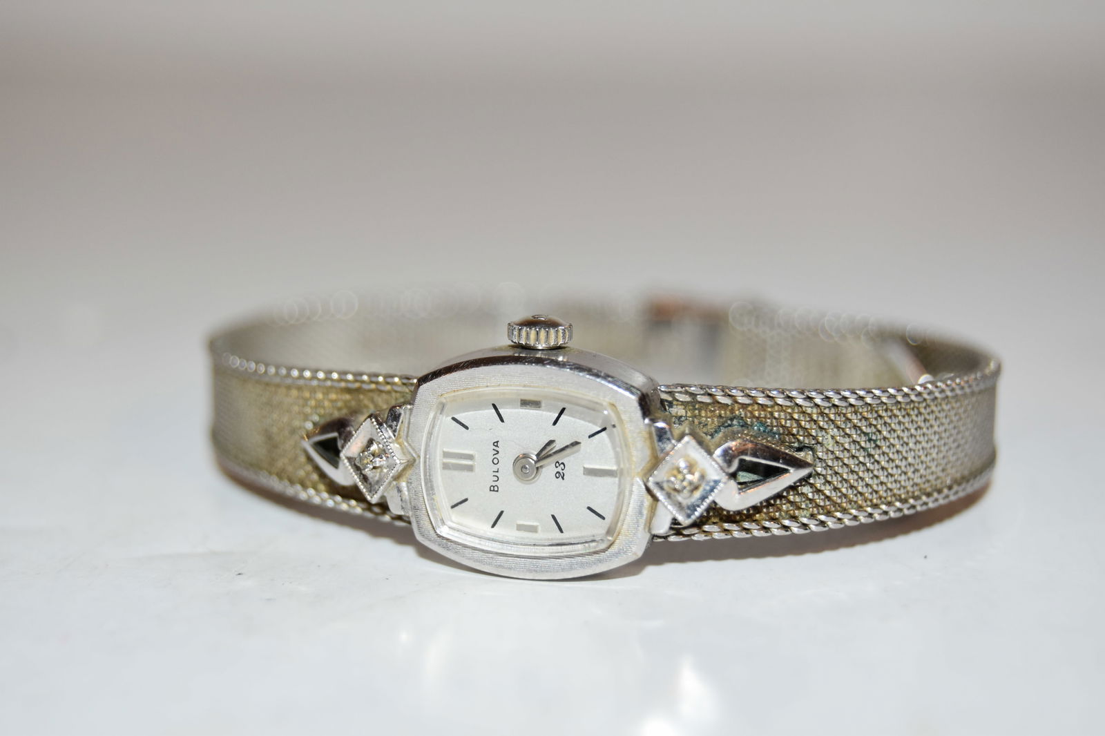 Bulova l3 sales ladies watch