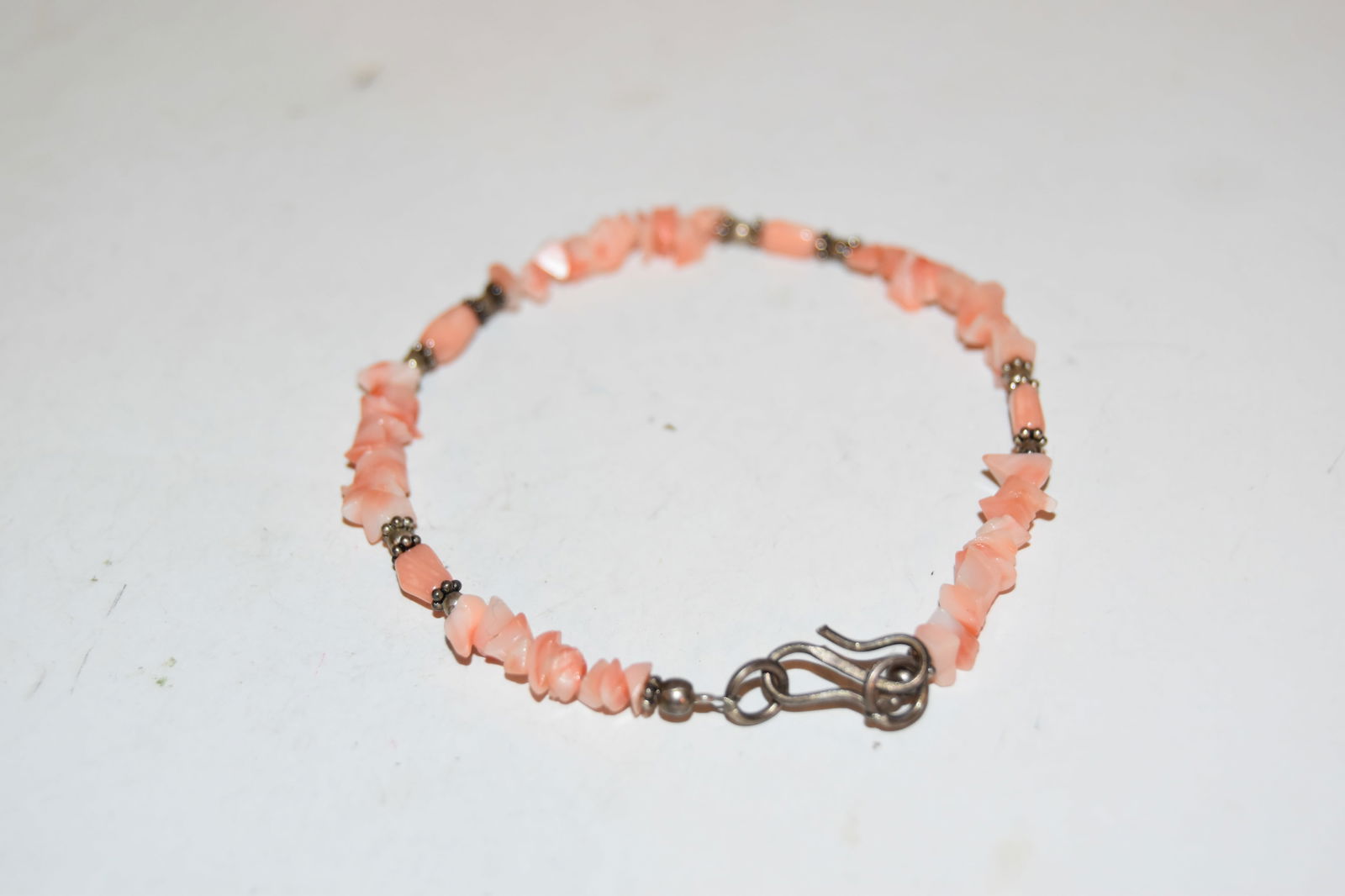 Vintage Sterling Silver coral Bracelet 6" (1 of 3)