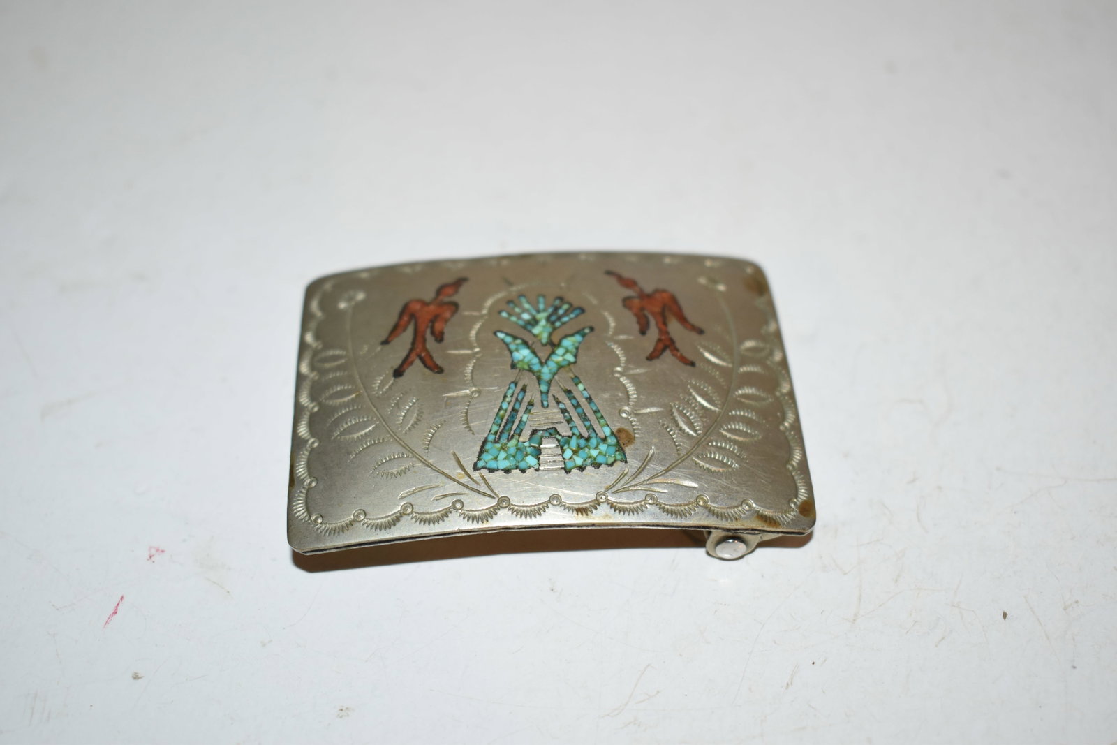 Vintage turquoise silver belt buckle: Vintage turquoise silver belt buckle Please view all photos as they are part of the description and condition of this Item, Feel free to contact me with questions or picture requests! Used Item AS IS