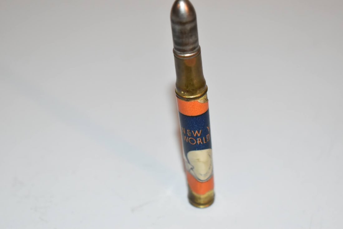 vintage 1939 bullet pencil worlds fair collectibles has a dent (1 of 4)