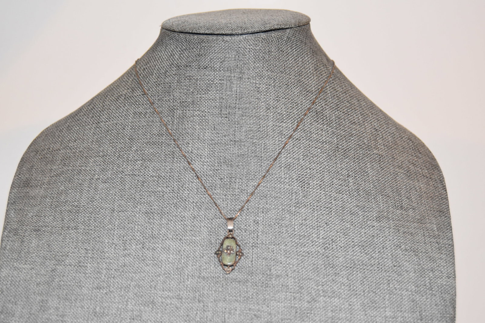 Vintage Sterling Silver green tourmaline marcasite pendant Necklace 17": Vintage Sterling Silver green tourmaline marcasite pendant Necklace 17" Please view all photos as they are part of the description and condition of this Item, Feel free to contact me with questions or