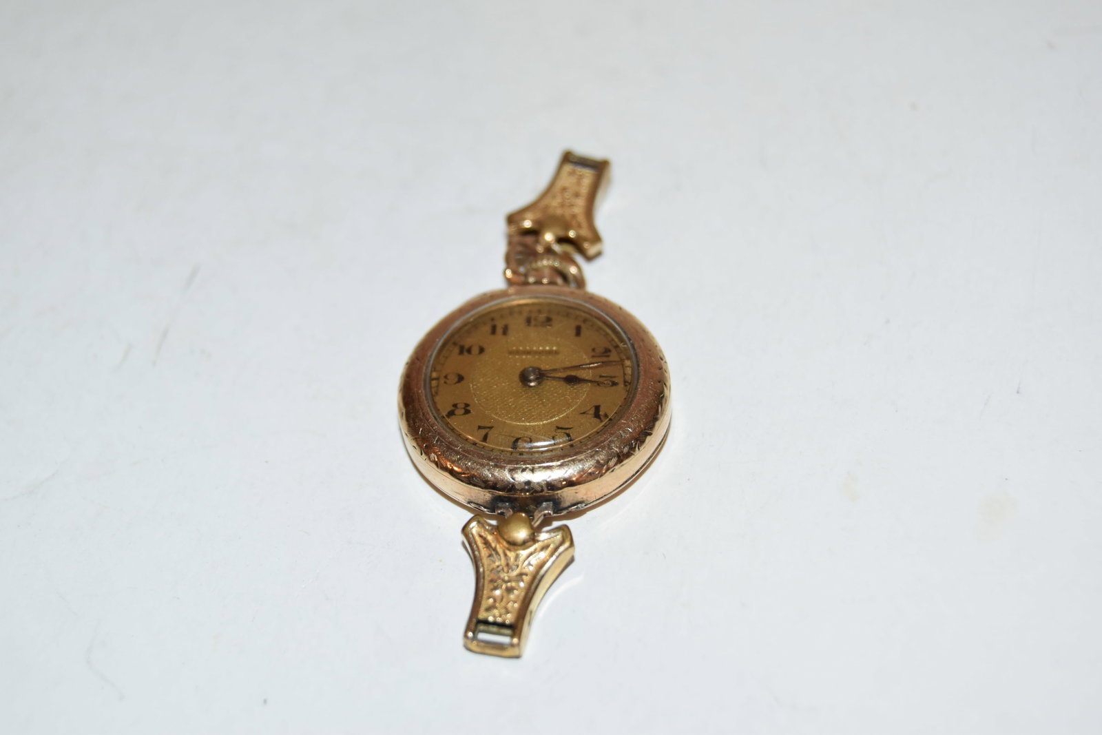 Vintage Berkshire gold filled Working Watch no band: Vintage Berkshire gold filled Working Watch no band Please view all photos as they are part of the description and condition of this Item, Feel free to contact me with questions or picture requests! U